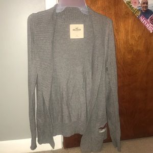 💥SOLD💥Hollister Gray Sweatshirt!
